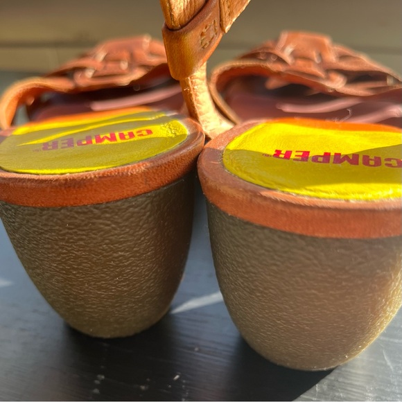 Camper Women's Brown Leather Woven Sandals - Picture 4 of 11